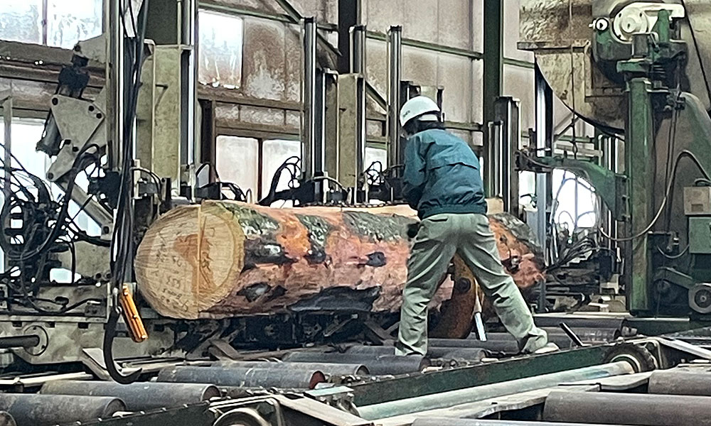 製材の様子