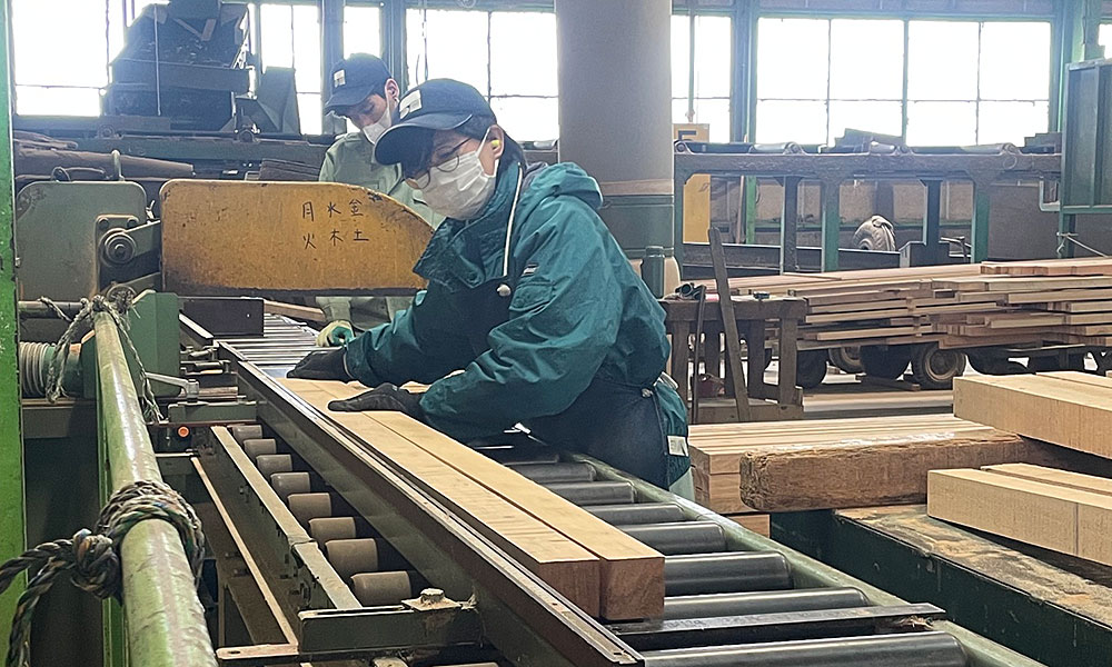 製材の様子